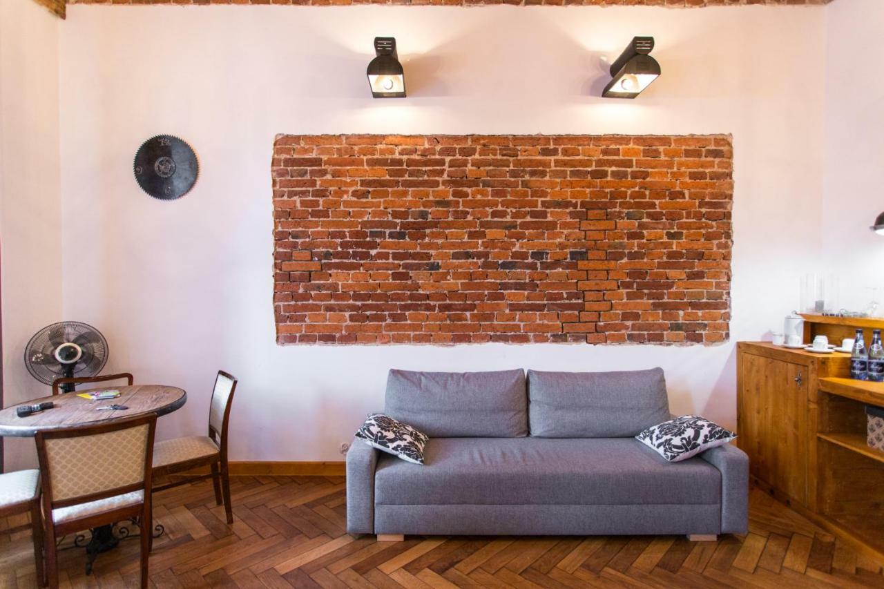 Lovenovsky Apartments Cracóvia Exterior foto